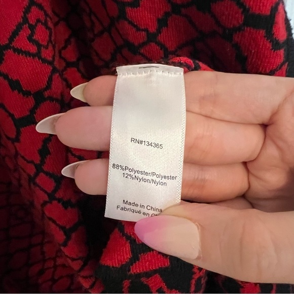 Women's Large Andrea Jovine Red and Black Open Front Cardigan - Picture 7 of 8